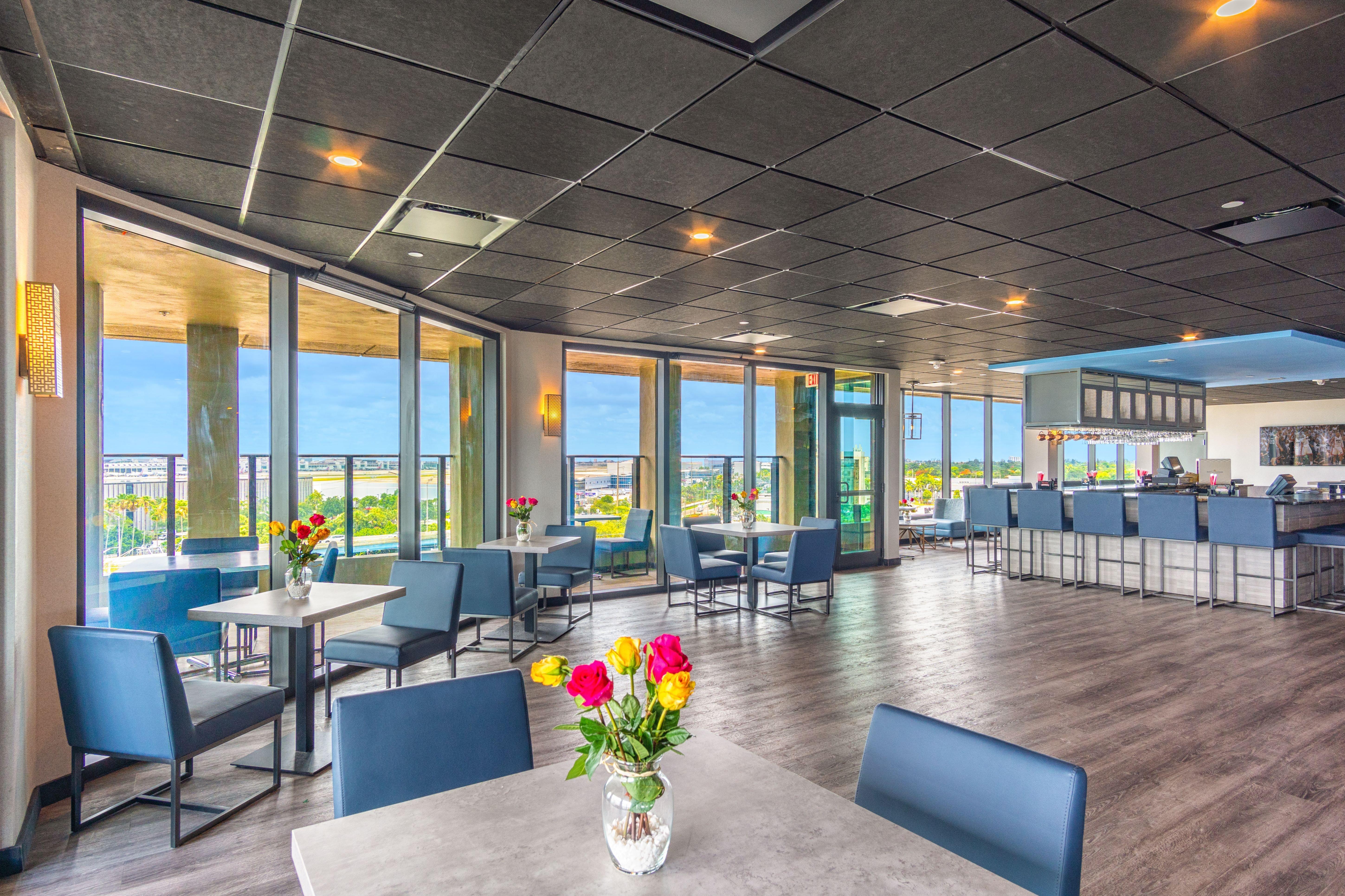 Holiday Inn Miami International Airport By Ihg Miami Springs Exterior foto