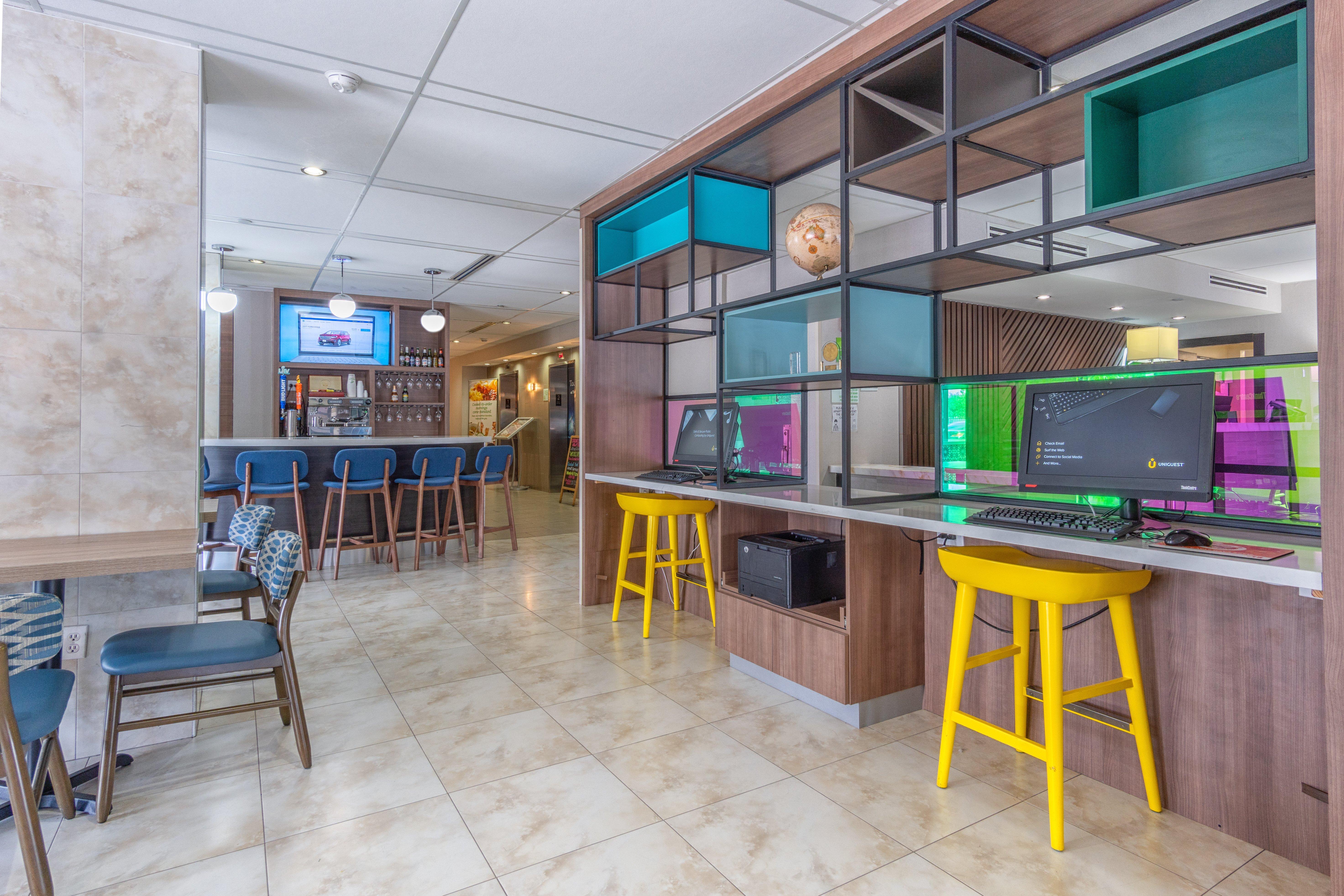 Holiday Inn Miami International Airport By Ihg Miami Springs Exterior foto