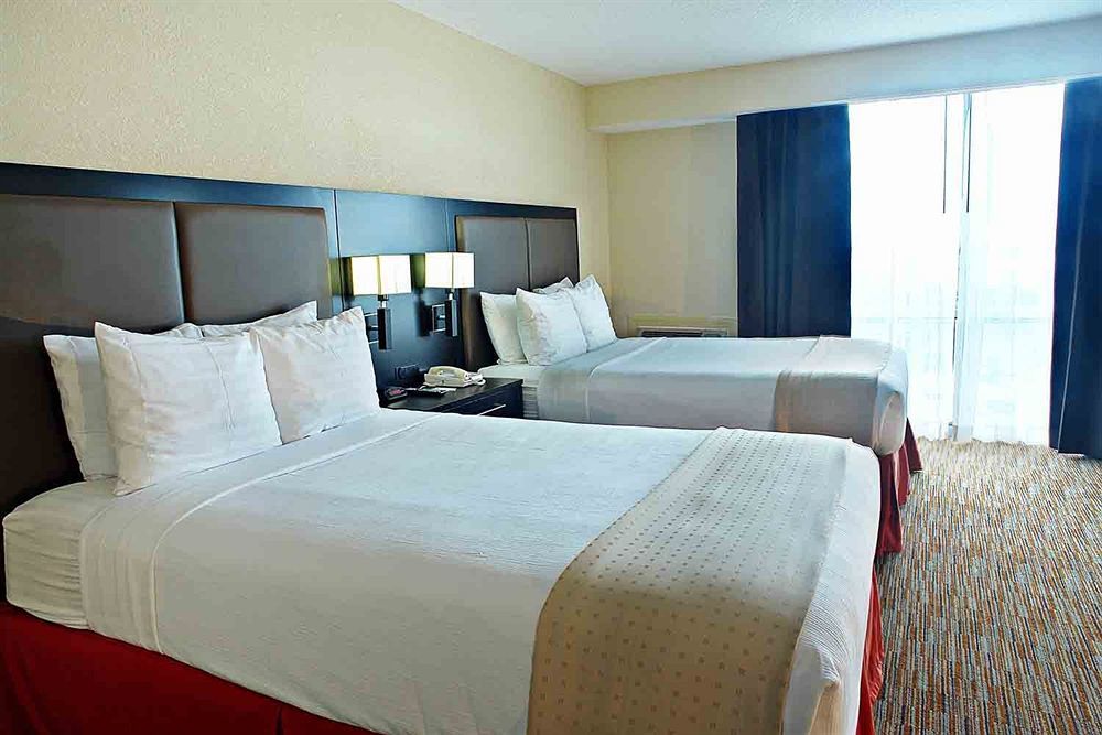 Holiday Inn Miami International Airport By Ihg Miami Springs Exterior foto
