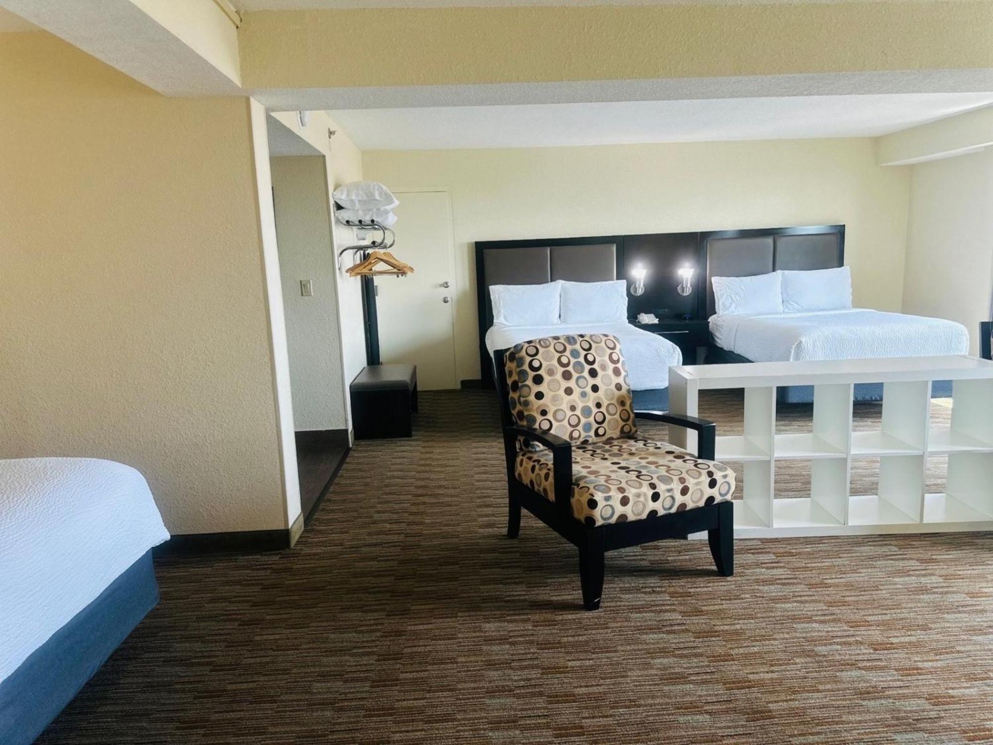 Holiday Inn Miami International Airport By Ihg Miami Springs Exterior foto