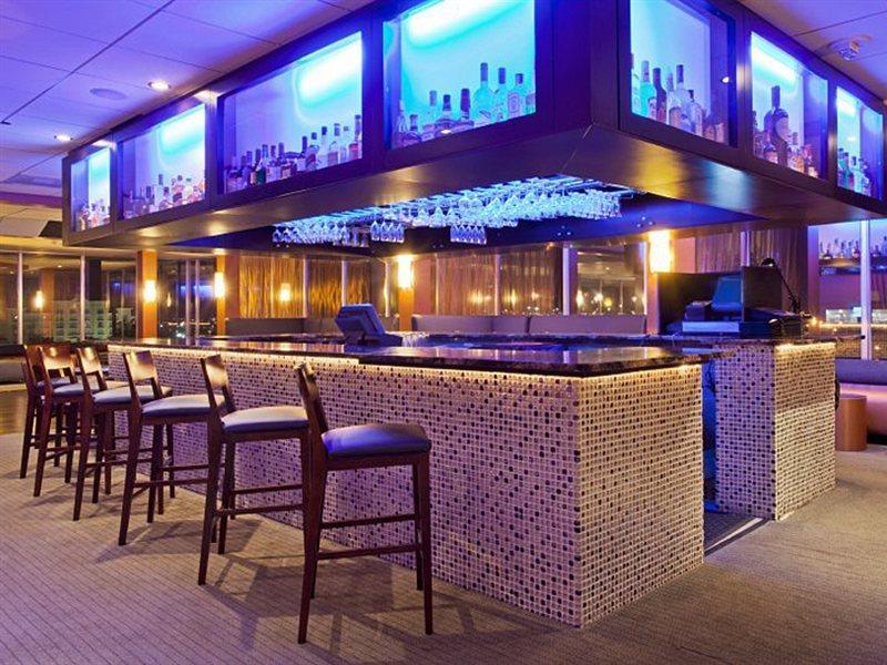 Holiday Inn Miami International Airport By Ihg Miami Springs Exterior foto